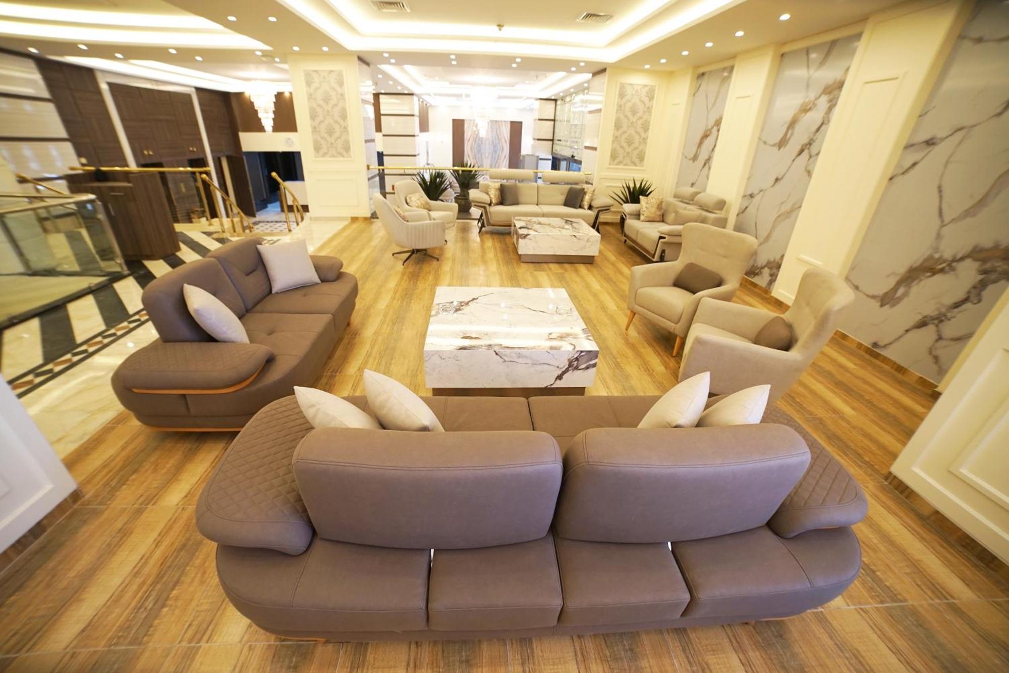 Hotel Paradise
