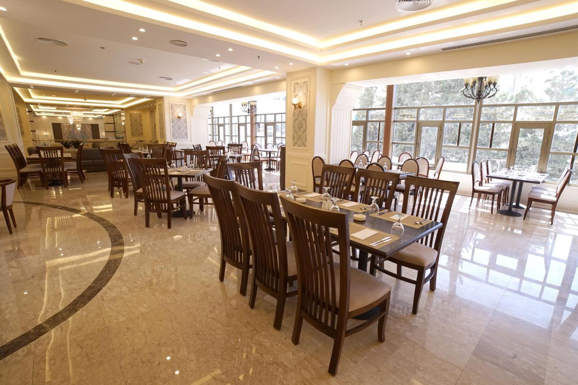 Hotel Paradise 4*
